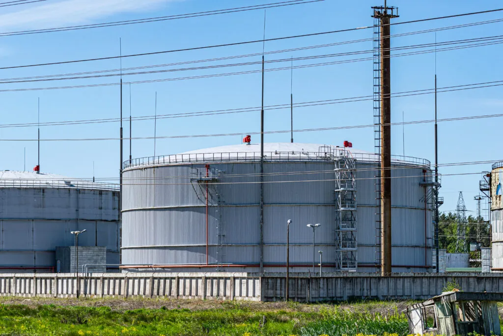 Above-ground storage tank for storing oil and gas.